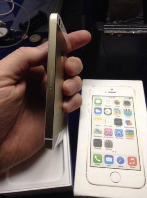 Apple iPhone 5s 16GB--$250 USD SKYPE: bm3deviceltd